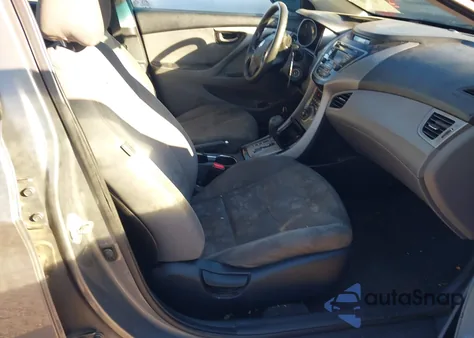 2013 Hyundai Elantra Gls z USA, uszkodzony, nr VIN 5NPDH4AE2DH305181